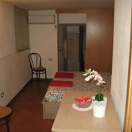 Appartamentino Via Caronda