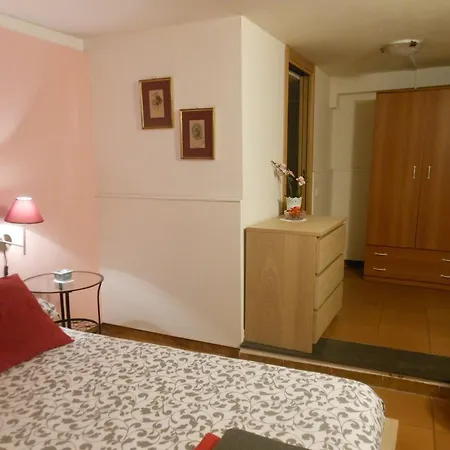 Apartment Appartamentino Via Caronda *